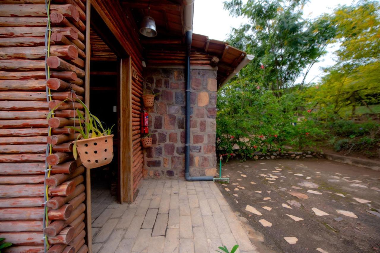 Vintage Cottage Rwamagana Luaran gambar